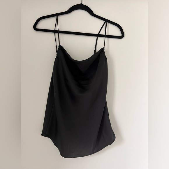 NEW ARTIZIA Tanks Bundle - Picture 2 of 9